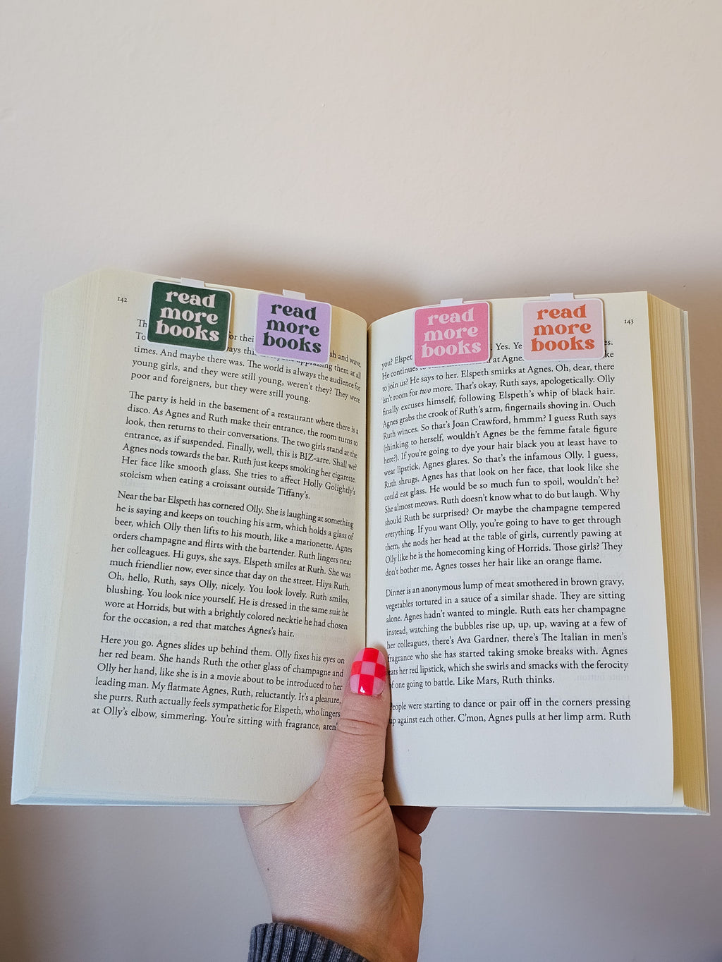 Read More Books Pink Bookmark 4-Pack