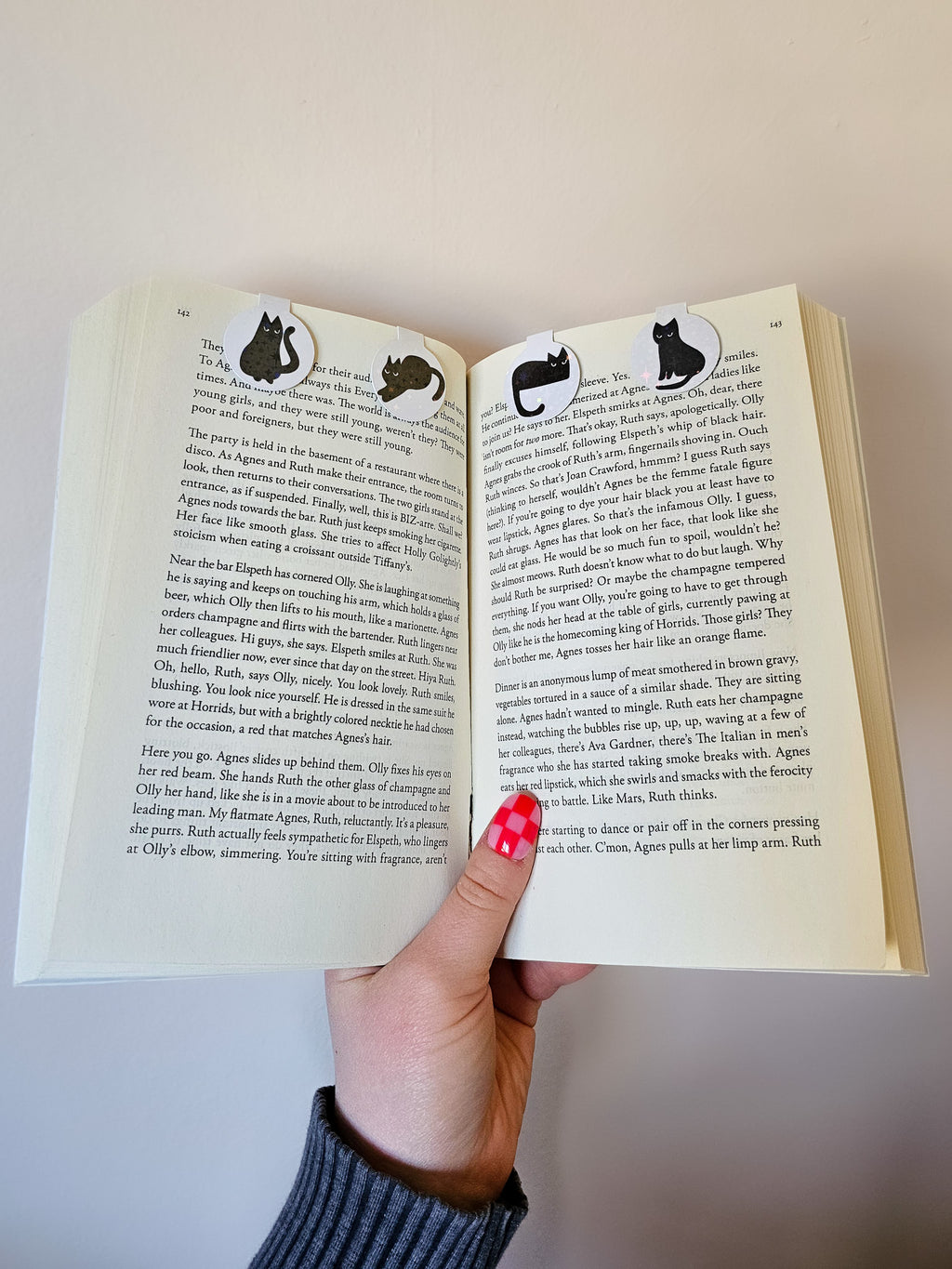 Black Cat Magnetic Bookmark 4-Pack